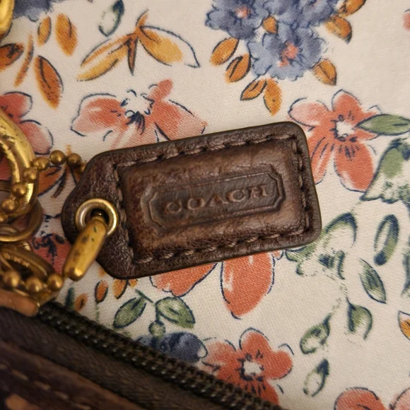 Coach Small Leopard Print Wristlet - Picture 4 of 12